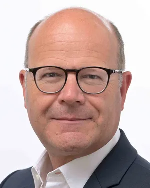 Oliver SCHENK