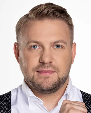 Jacek OZDOBA