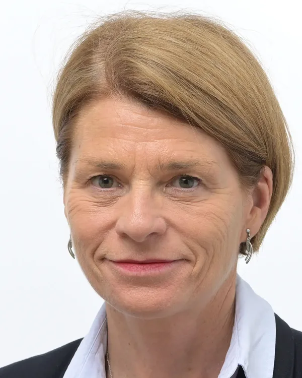 Isabelle Le Callennec