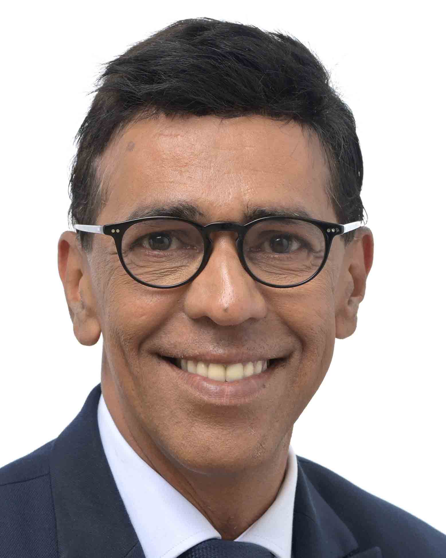 Foto von Younous Omarjee